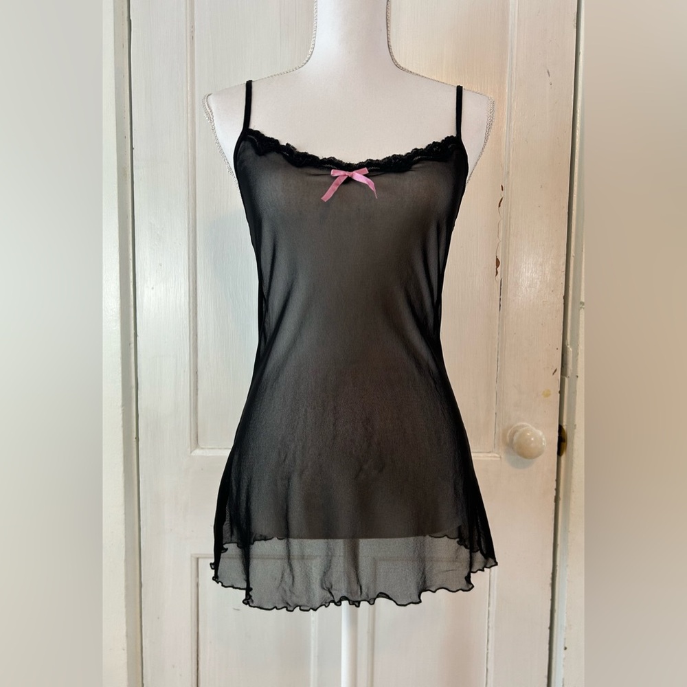 Early 2000’s Candie’s Black Mesh Chemise with Lace Trim and a Pink Bow size S